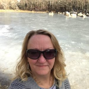 Meet your Posher, Alana